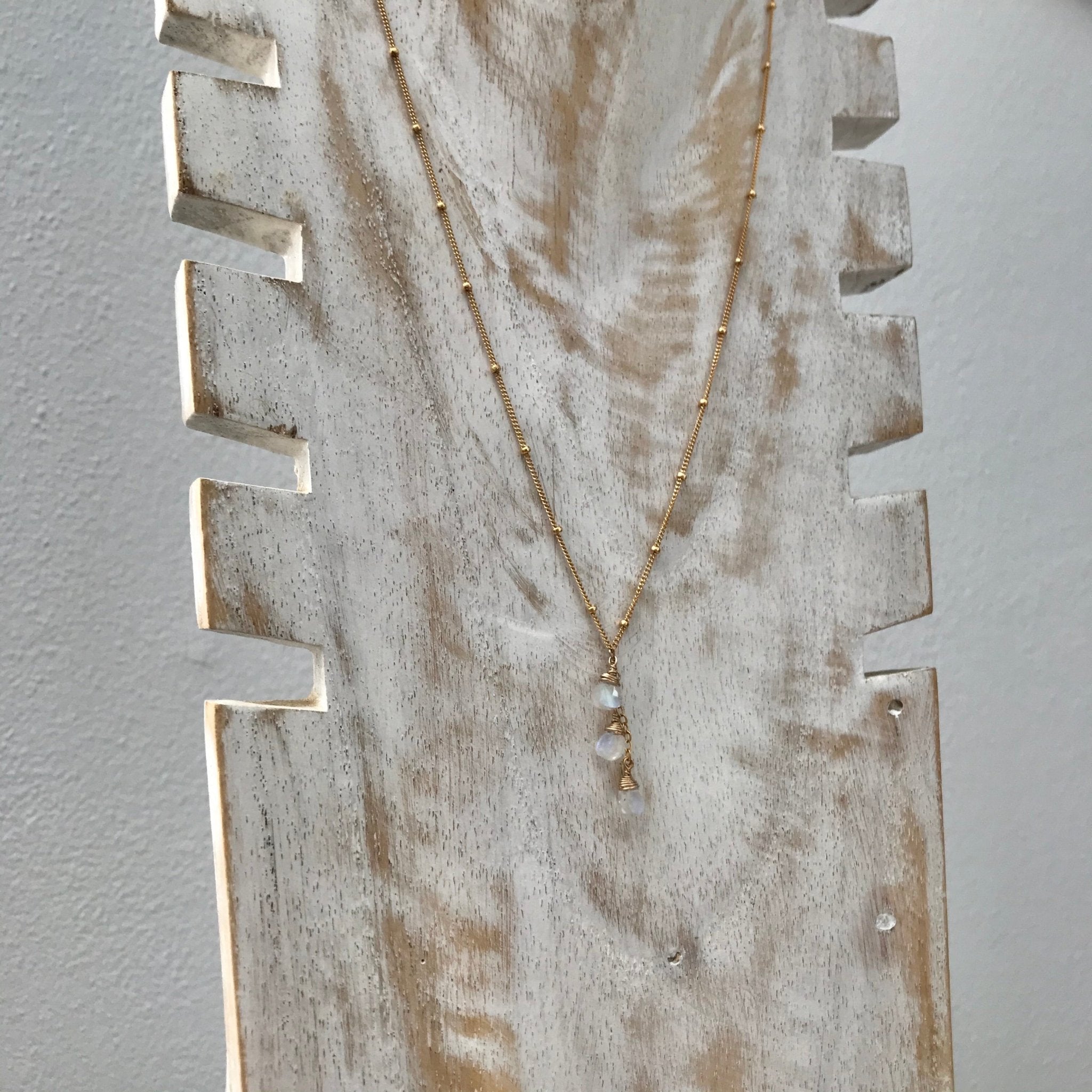 Ivory Lariat - Tree Myriah