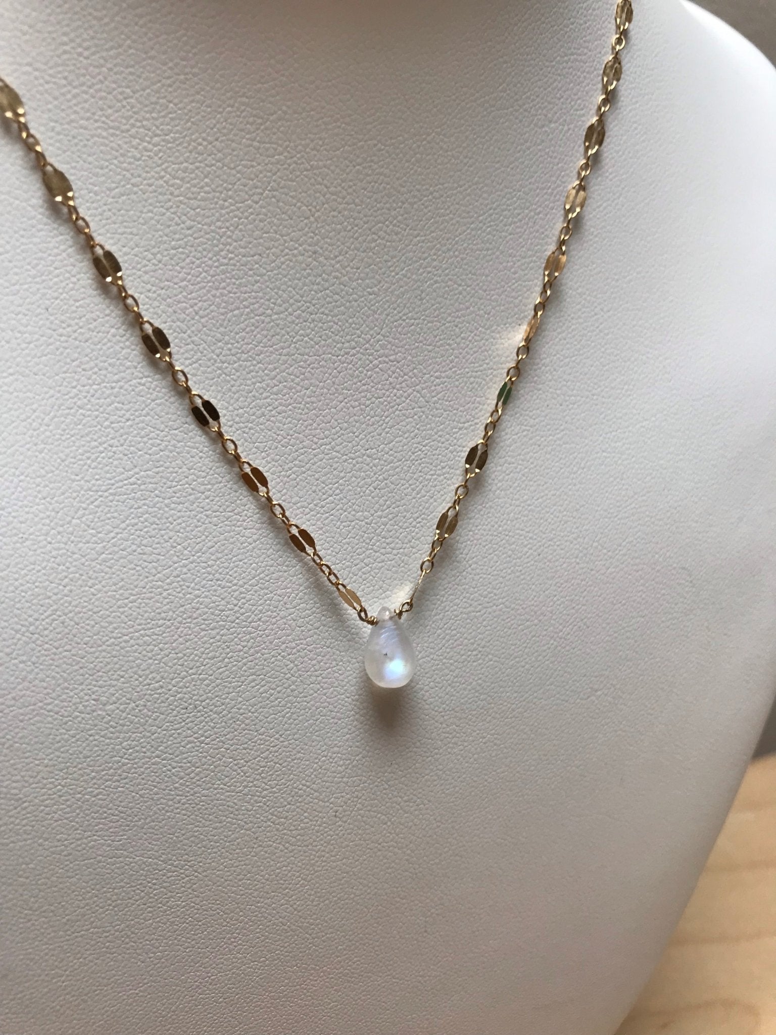 Moonstone Lillie Necklace - Tree Myriah