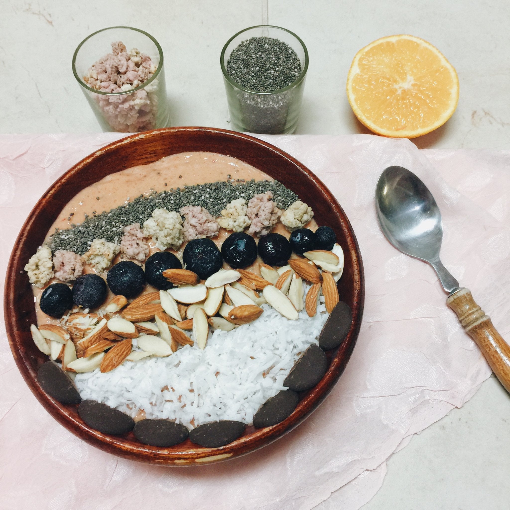 Recipe: find your inner smoothie bowl picasso! - Tree Myriah