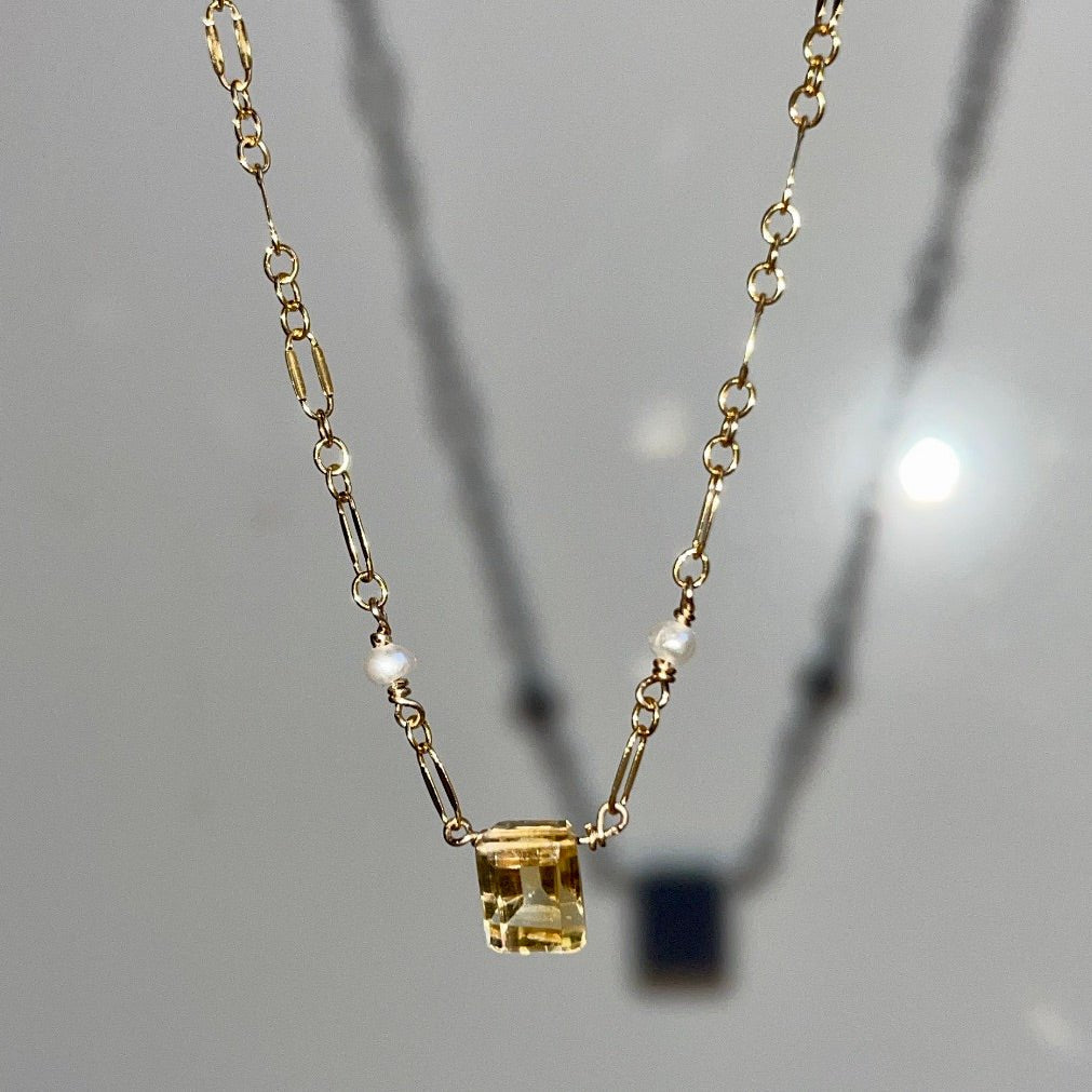 Golden Tide Citrine Necklace - Tree Myriah