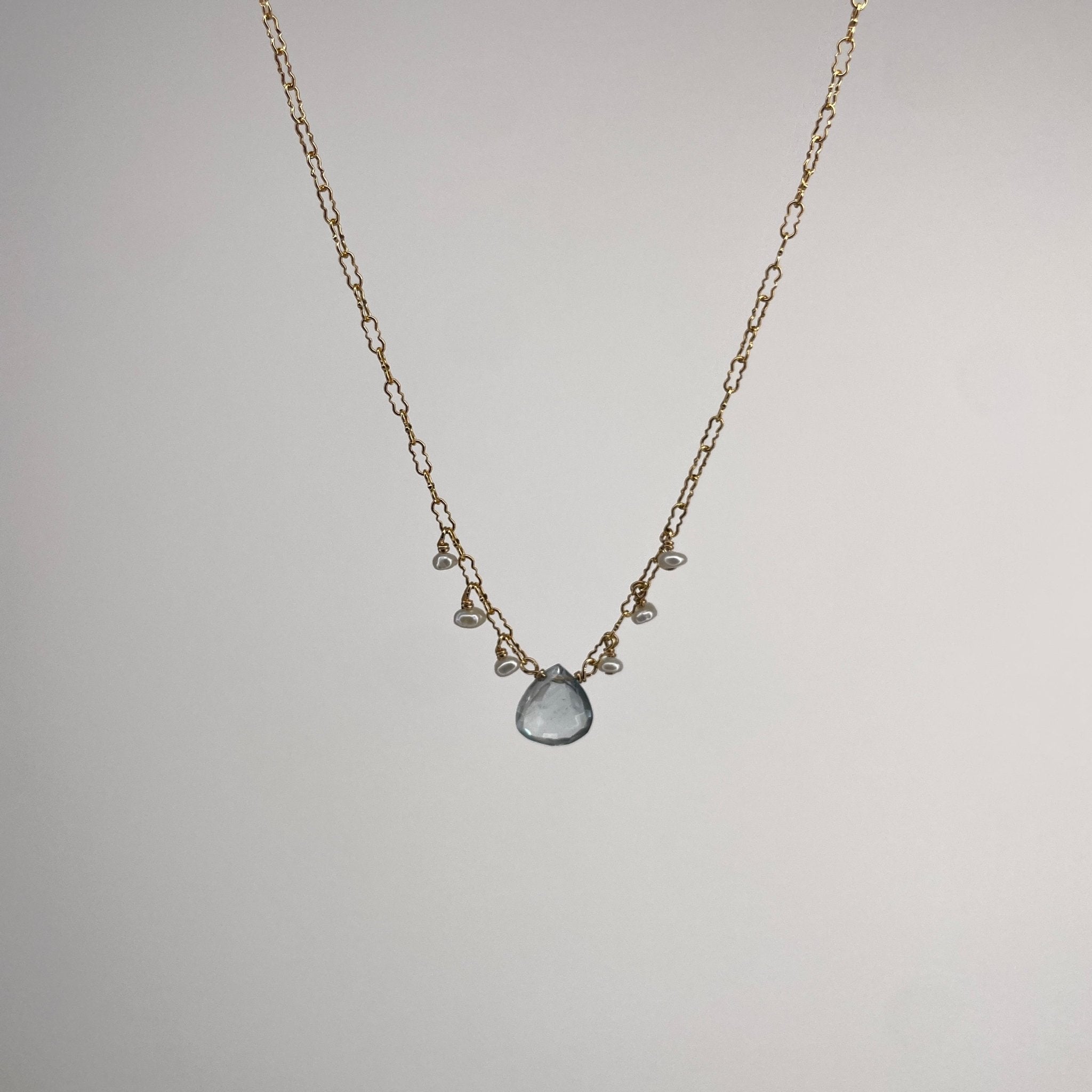 Aquamarine Devotion Necklace - Tree Myriah